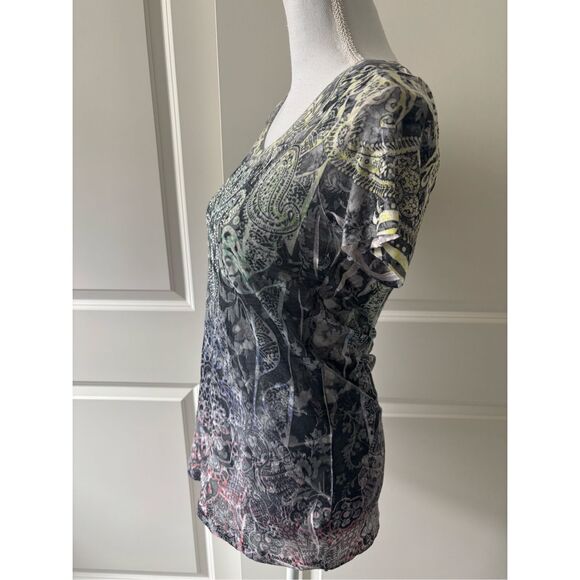 Y2K Daytrip Embellished Tshirt - Picture 2 of 8